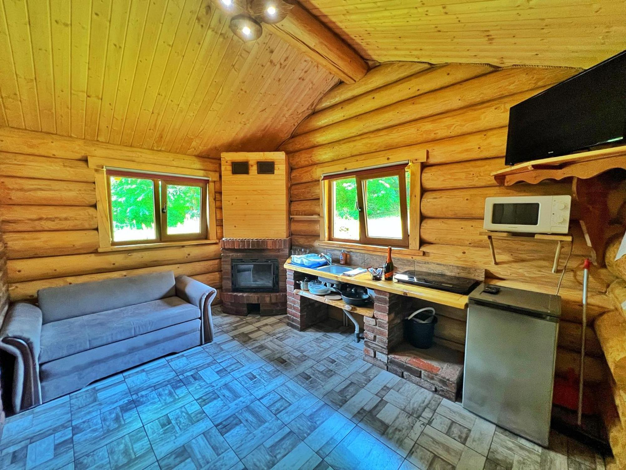 Dum A Dum Zivohost Hotel Bagian luar foto